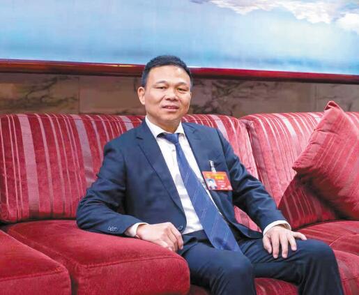 強電網優服務 推動城鄉一體化發展——訪全國人大代表、奧克斯集團有限公司董事長鄭堅江