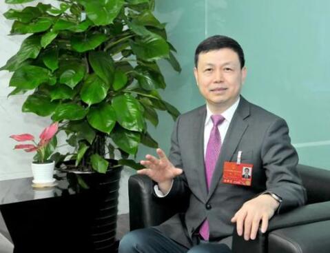 【兩會】中國移動黨組書記、董事長楊杰：加快算力網絡創新發展，構筑國家競爭新優勢