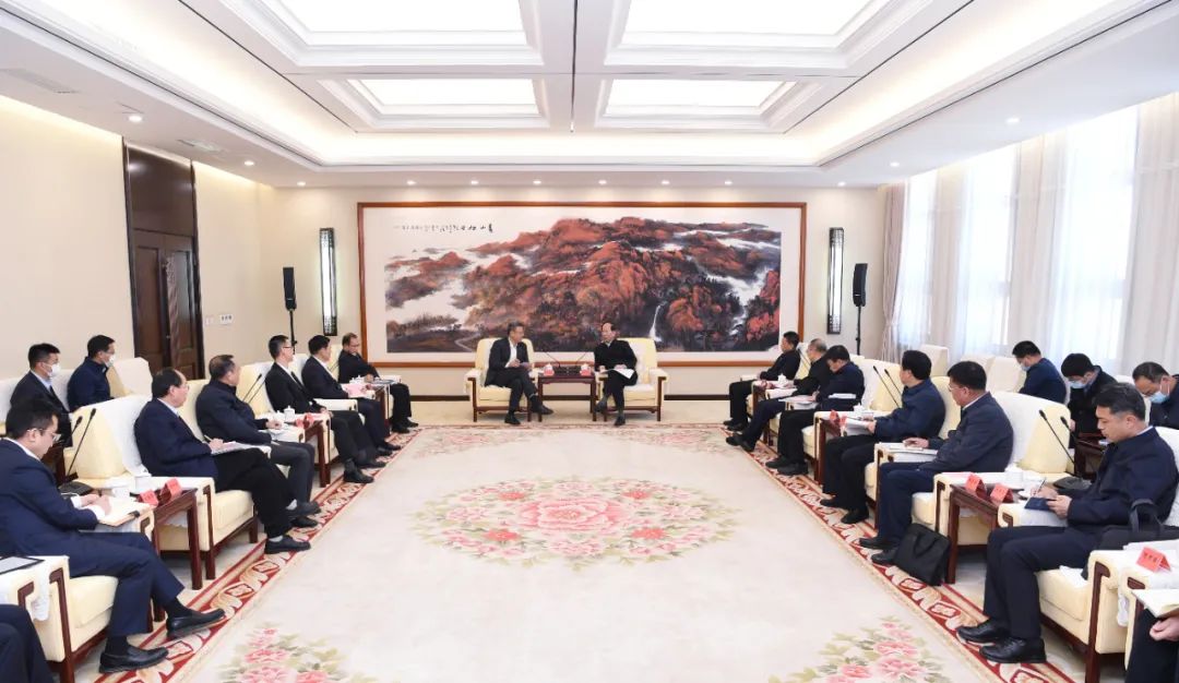 錢智民、江毅拜會內蒙古自治區黨委書記、人大常委會主任石泰峰