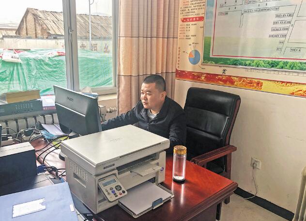 駐村書記王維：“村民需要啥，我們就干啥”