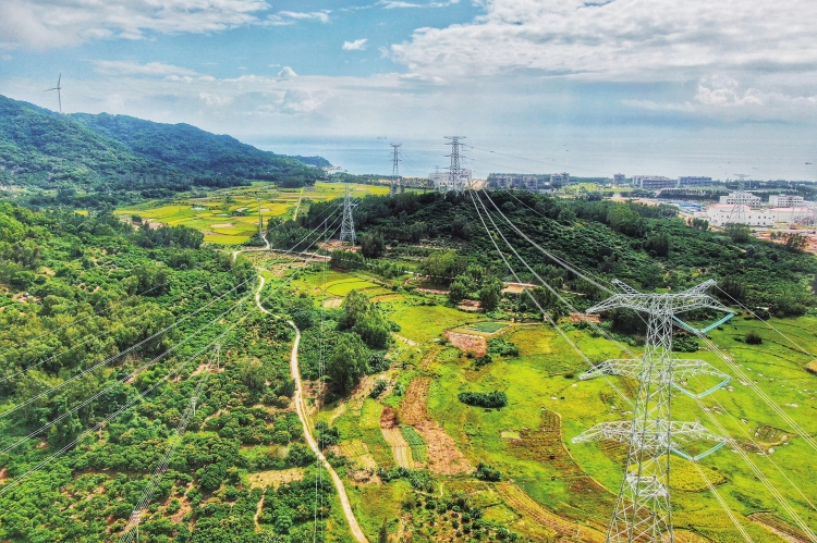 南方電網公司深入落實能源安全新戰略，助力實現“雙碳”目標綜述