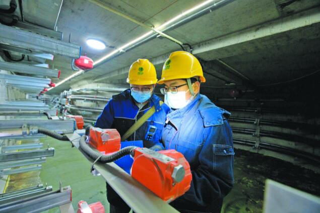 銀川供電公司：“臨近春節，保障居民安全可靠用電更是頭等大事”