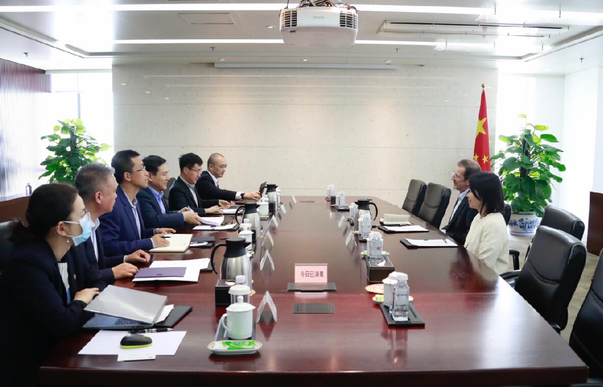 國家電投黨組成員、副總經理陳海斌會見國際鋁業協會秘書長邁爾斯·珀瑟