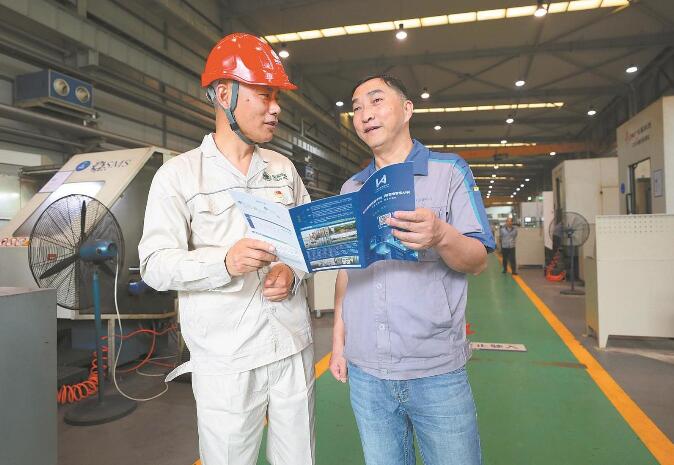 齊登峰： 變的是崗位，不變的是讓客戶用好電