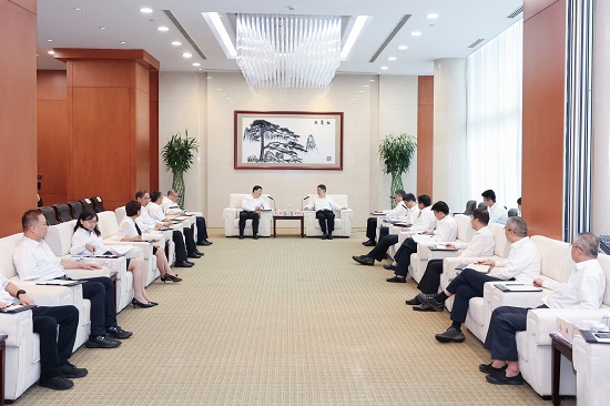 華能集團黨組書記、董事長溫樞剛會見山西省委常委、太原市委書記韋韜