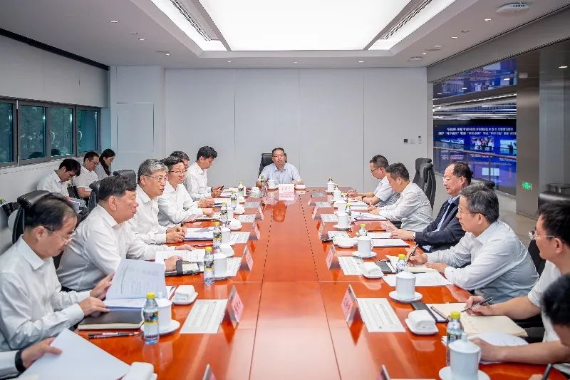 國家能源集團黨組書記、董事長劉國躍會見湖南省委副書記、省長毛偉明