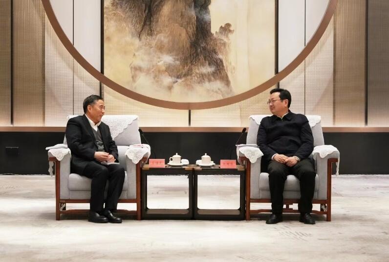 中國能建黨委書記、董事長宋海良拜會河北省委常委，雄安新區黨工委書記、管委會主任張國華并開展實地考察