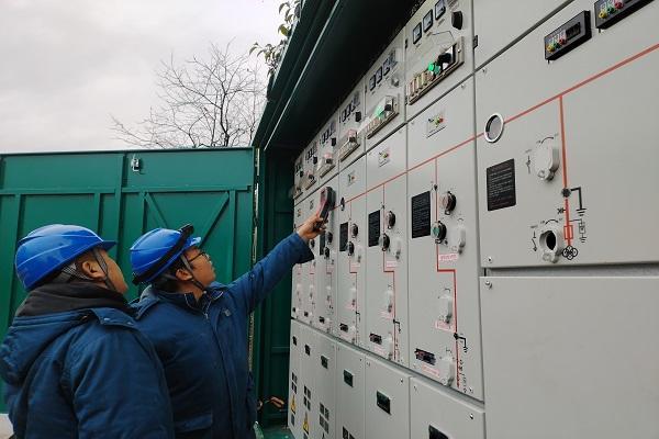 國網泰安供電公司加強線路設備巡視，備戰雨雪寒潮天氣