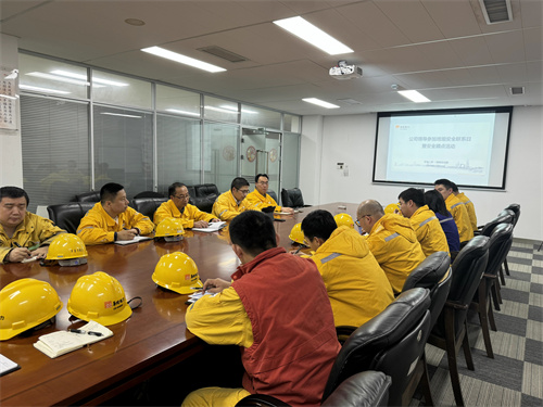 華潤電力南京公司黨委委員、副總經理陳超虎參加一期戊值安全聯系日暨安全蹲點活動
