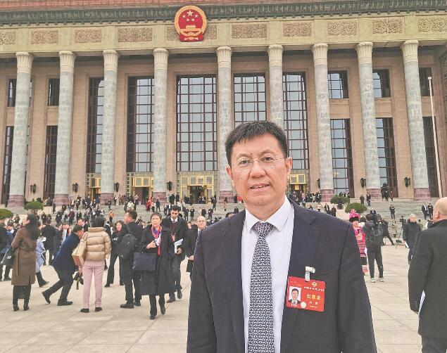 【兩會好聲音】全國政協委員 冷?。杭訌娊y籌規劃 促進分布式光伏可持續友好發展