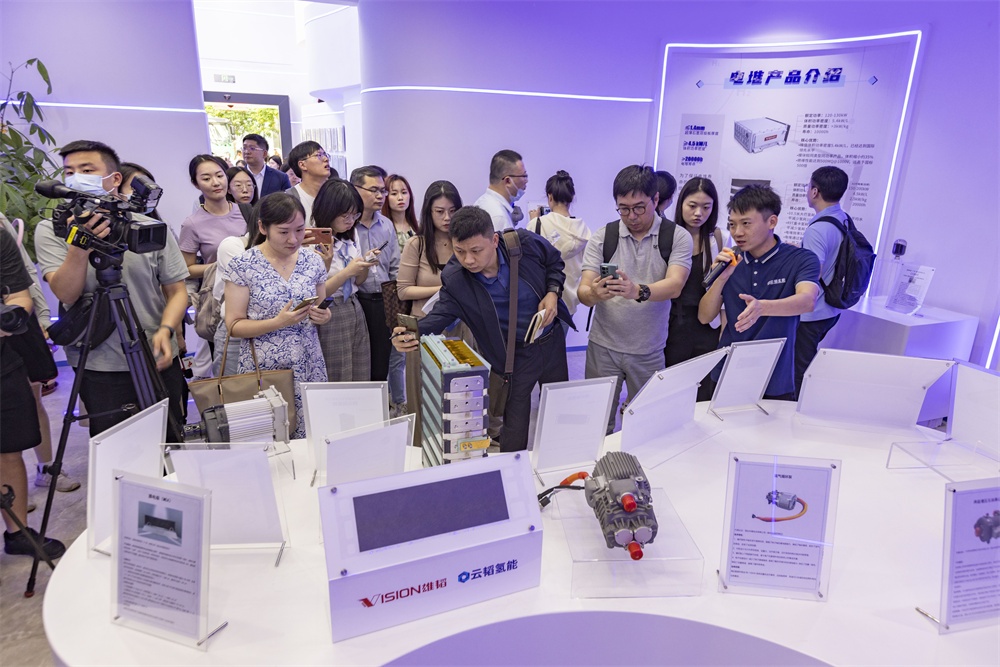 全力推動新型儲能產業發展，加快培育新質生產力