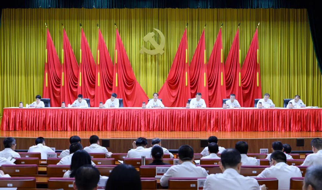 南方電網(wǎng)公司開(kāi)展慶祝中國共產(chǎn)黨成立103周年主題黨日