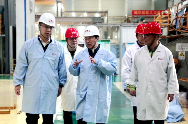 中國電氣裝備黨委書記、董事長李洪鳳赴浙江盛達、恒馳電氣、西電常變、常州東智調研