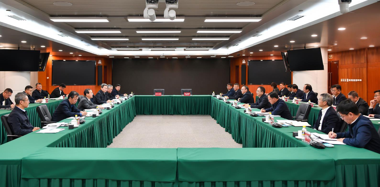 北京市委副書(shū)記、市長(cháng)殷勇走訪(fǎng)調研中國大唐總部