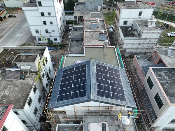 廣東省首個(gè)“風(fēng)貌提升+光伏”鄉村建筑試點(diǎn)樣板工程完工