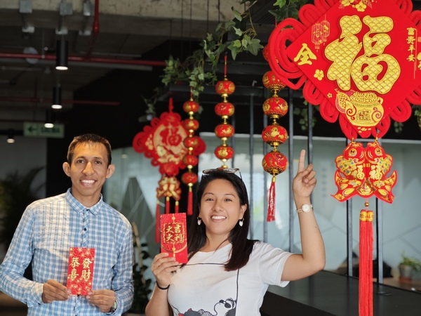 【新春走基層】濃濃年味暖人心，海外職工共迎春