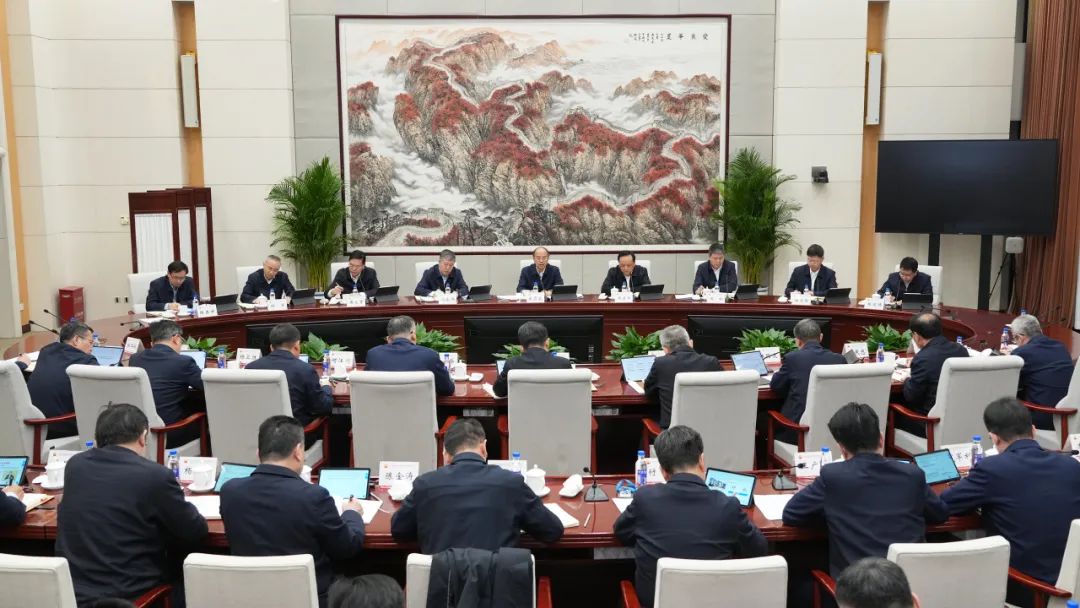 中國石油集團碳達峰碳中和、新興產(chǎn)業(yè)領(lǐng)導小組會(huì )議召開(kāi)
