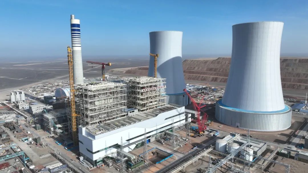 “疆電入渝”配套煤電項目廠(chǎng)用電系統受電一次成功