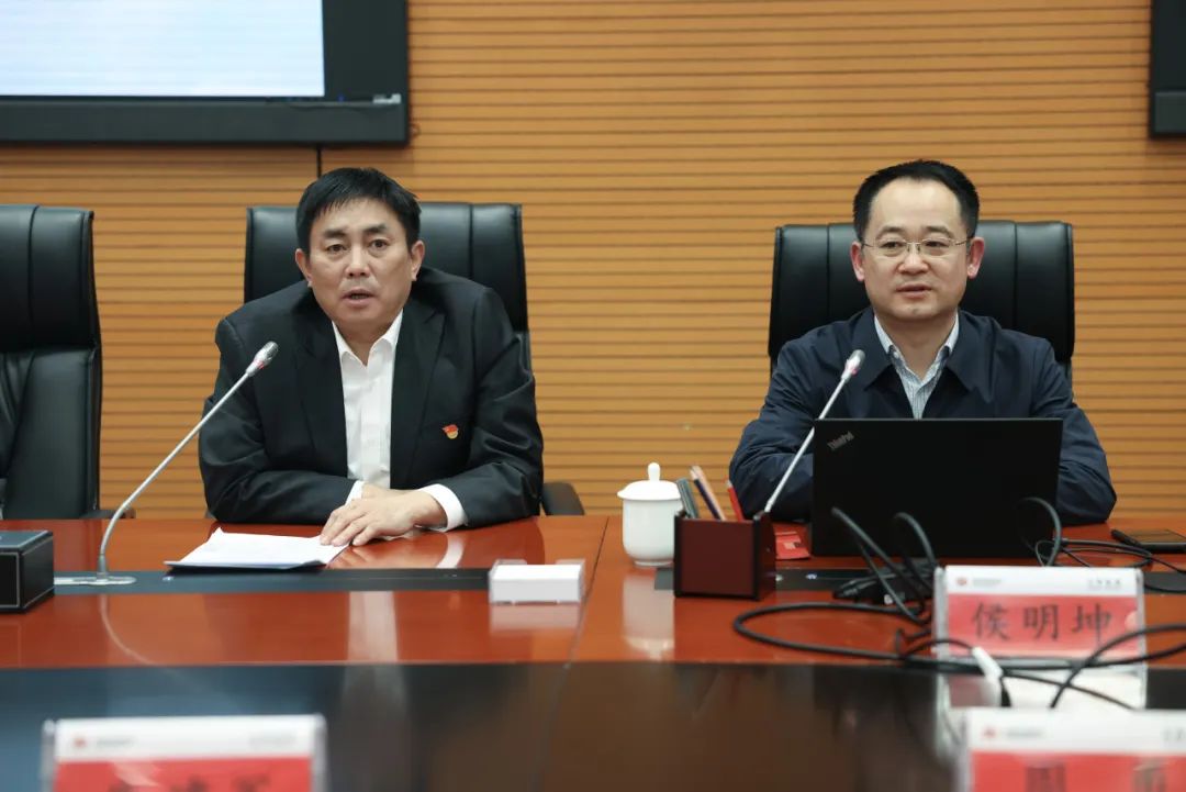 國能烏海能源公司召開(kāi)巡視巡察專(zhuān)題培訓會(huì )