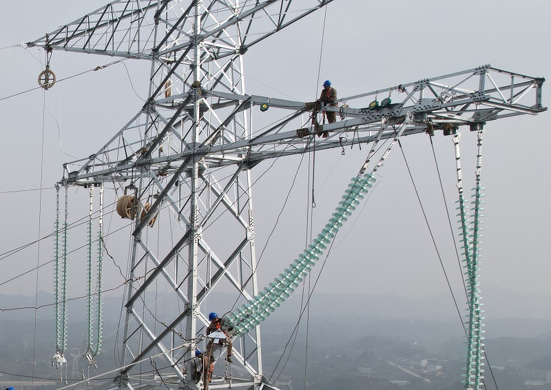 國家電網(wǎng)輸變電工程開(kāi)工提速加快建設